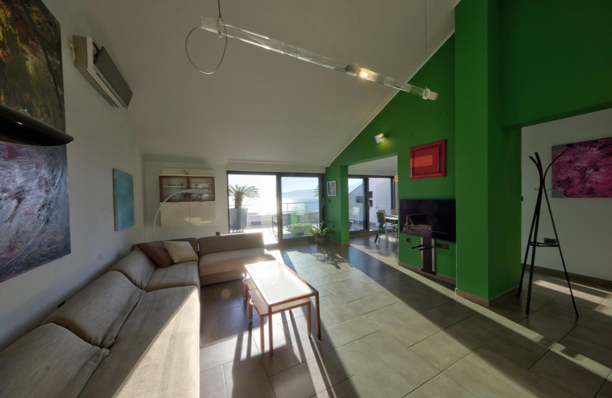 Penthouse Belvedere City View With Private Parking Rijeka Exteriör bild